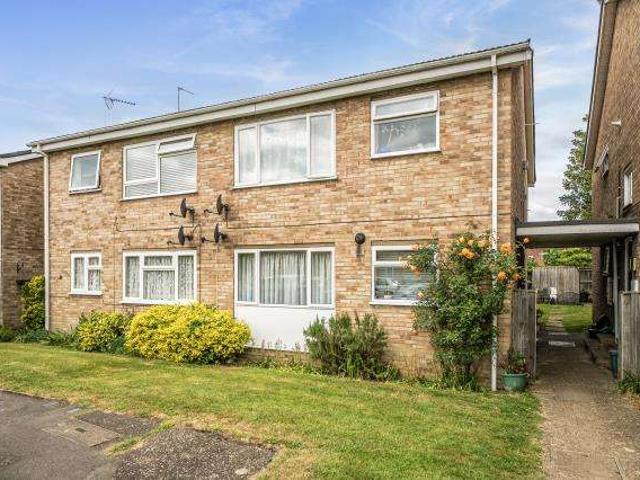 Maisonette for sale in Berrick Salome, Oxfordshire
