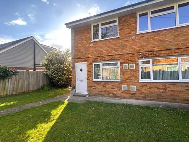 Maisonette for sale in Lower Halliford, Surrey
