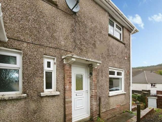 Maisonette for sale in Maerdy