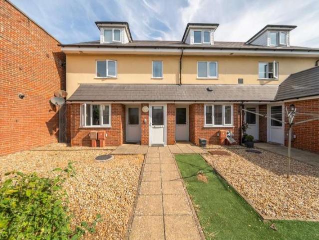 Maisonette for sale in Buckland, City Of Portsmouth