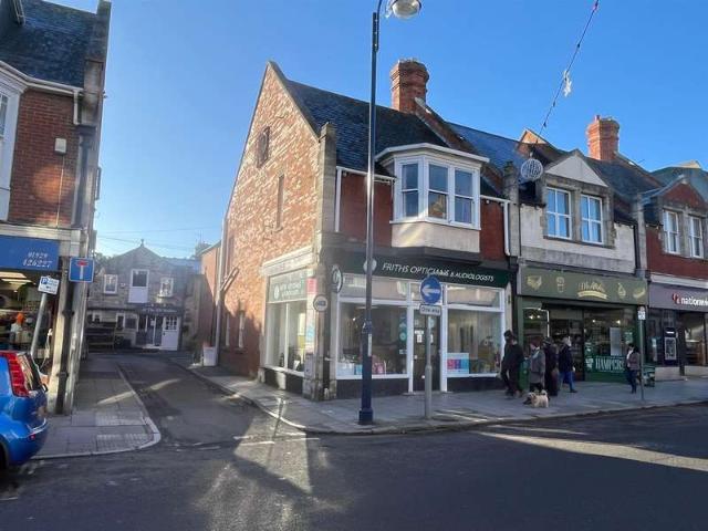 Maisonette for sale in Swanage, East Dorset
