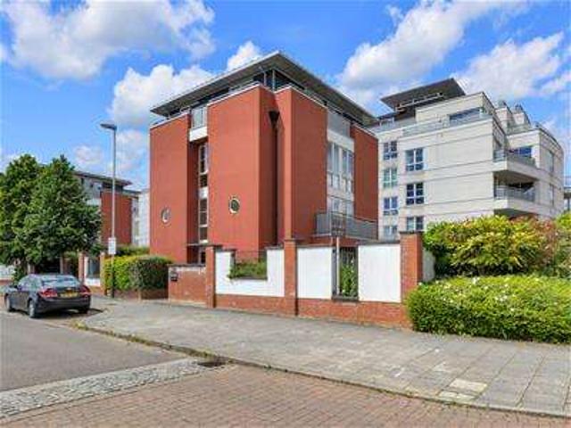 Maisonette for sale in Old Wharf, City Of Leicester