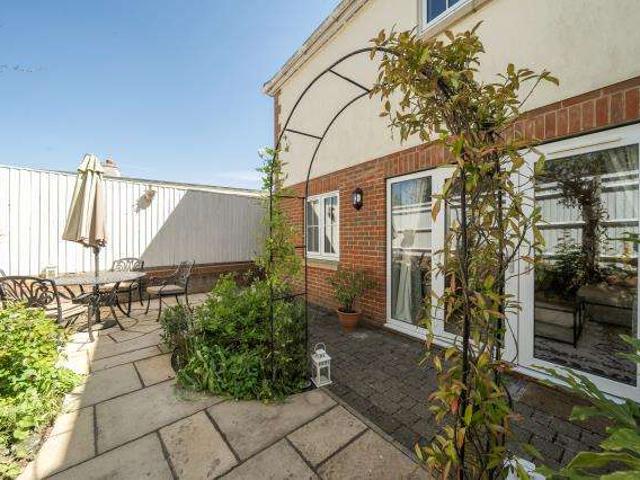Maisonette for sale in Dromore, Oxfordshire