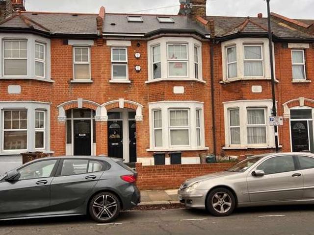 Maisonette for rent in London Borough of Hounslow, Spring Grove