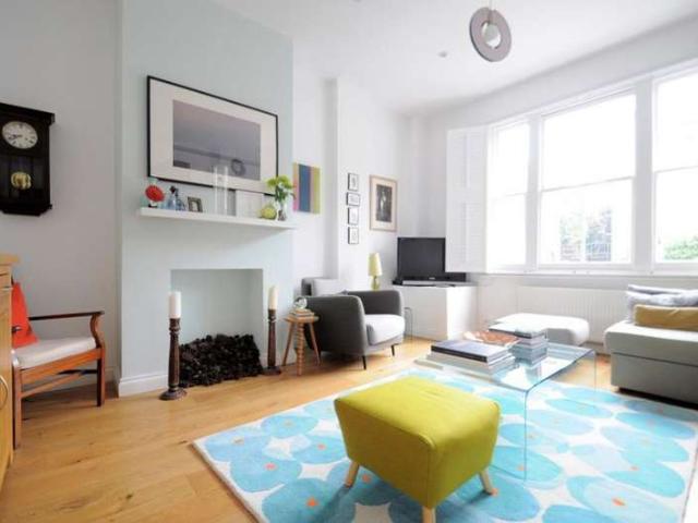 Maisonette for sale in Peckham, Greater London