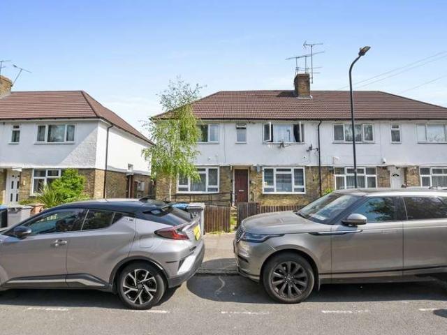 Maisonette for sale in Greater London