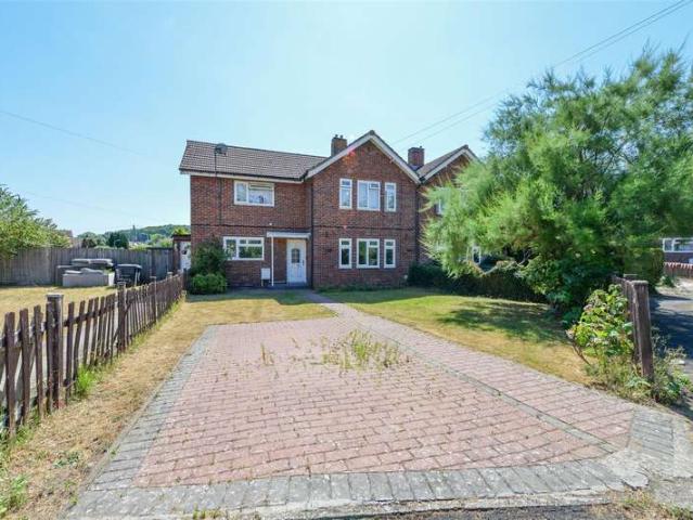 Maisonette for sale in Bourne Vale, Kent