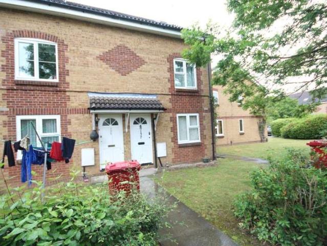 Maisonette for rent in Slough