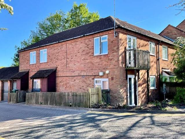 Maisonette for sale in Great Linford, Milton Keynes