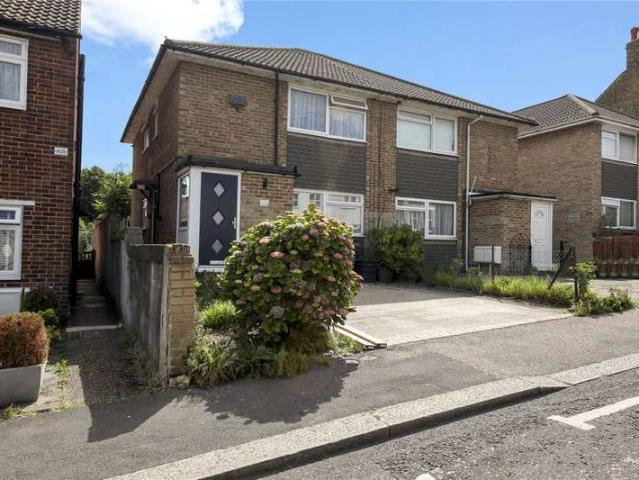 Maisonette for sale in The Wrythe, Greater London