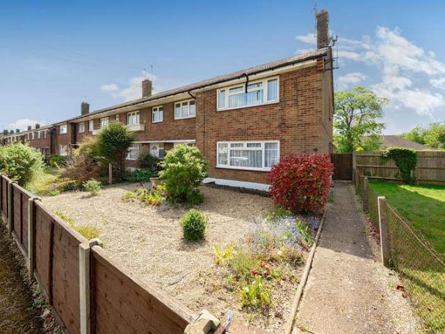 Maisonette for sale in Beecroft, Dunstable