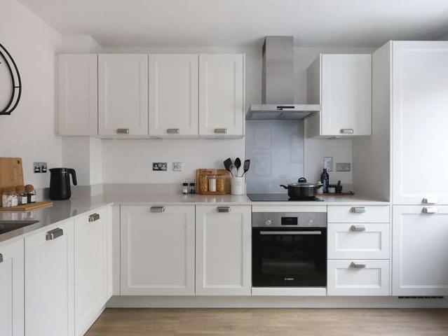 Maisonette for sale in Red Hill, Surrey