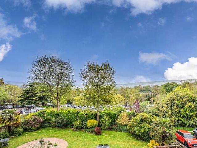 Maisonette for sale in Lewes, Iford