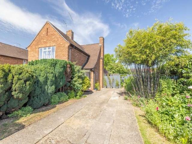 Maisonette for sale in Datchet