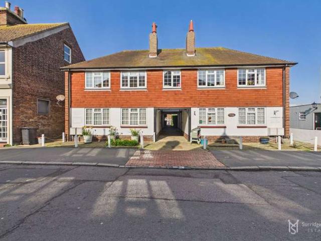 Maisonette for sale in Cross In Hand, East Sussex