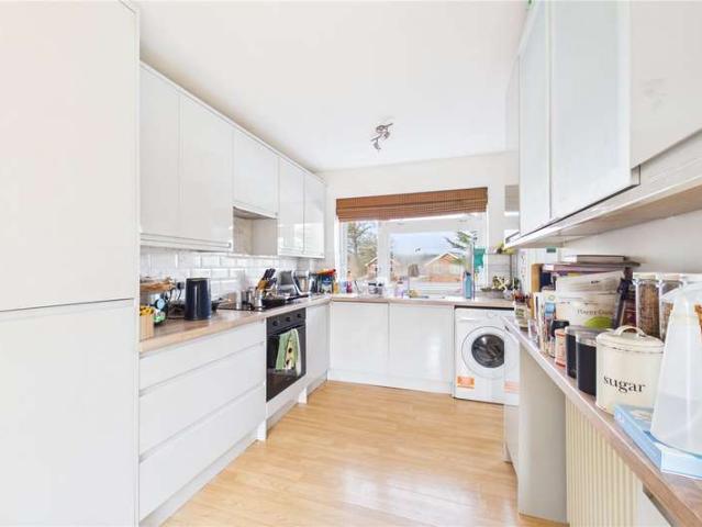Maisonette for sale in Mortimer, West Berkshire