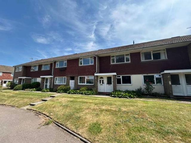 Maisonette for sale in Pachesham Park, Surrey