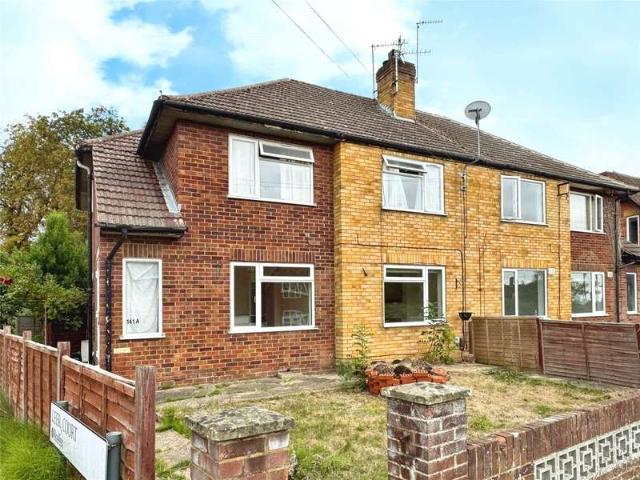 Maisonette for sale in Whitley Wood, Reading