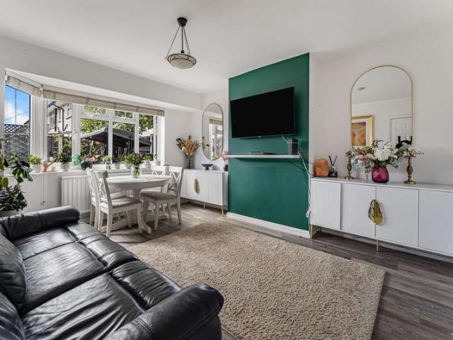 Maisonette for sale in Lower Halliford, Surrey