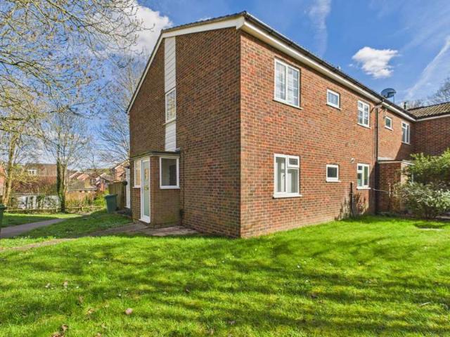 Maisonette for sale in Priest Down, Hampshire