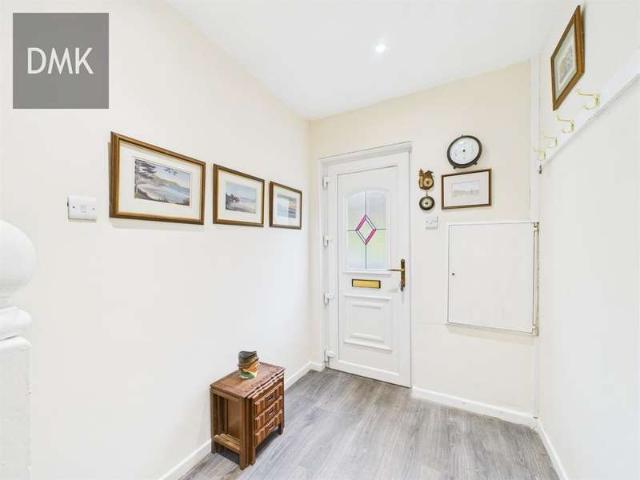 Maisonette for sale in Maesteg, Caerau