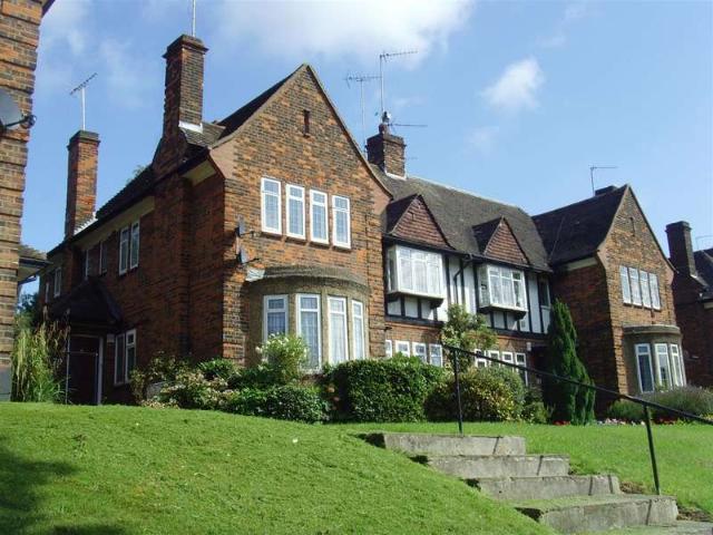 Duplex for sale in Hampstead Garden Suburb, Hampstead Garden Suburb