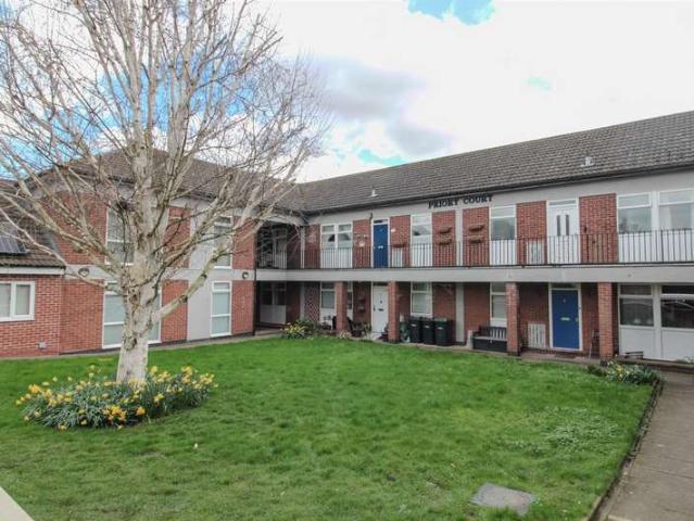Maisonette for sale in Gedling