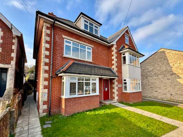 Maisonette for sale in Swanage, East Dorset