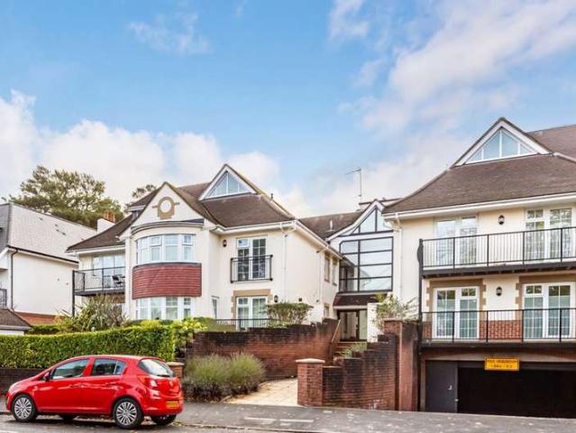 Maisonette for sale in Penn Hill, Poole