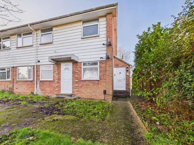 Maisonette for sale in South Ham, Priest Down