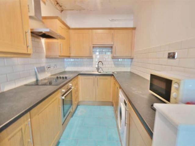 Maisonette for sale in Slough