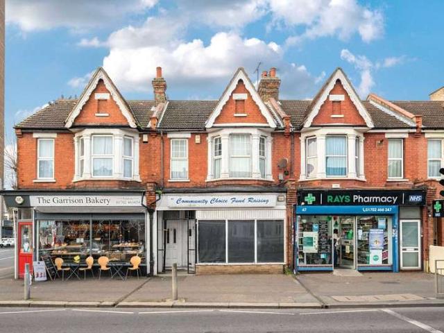 Maisonette for sale in Southend City Centre Neighbourhood, Alton Barnes