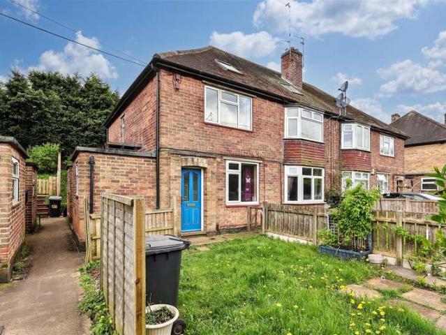 Maisonette for sale in Gedling, East Midlands