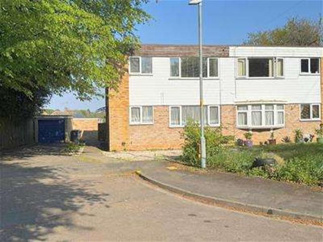 Maisonette for sale in Overslade, New Bilton