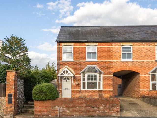 Maisonette for sale in Henley-on-Thames, South Oxfordshire