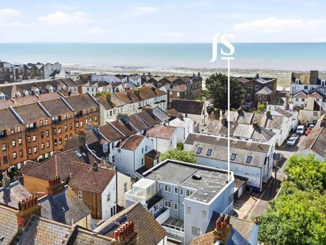Maisonette for sale in West Worthing, Worthing