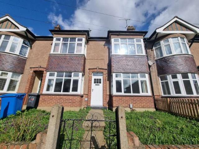 Maisonette for sale in The Dales, Key Street