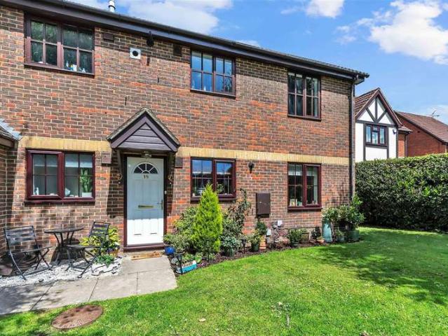 Maisonette for sale in North Horsham, Horsham