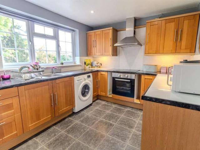 Maisonette for sale in Haddon, East Midlands