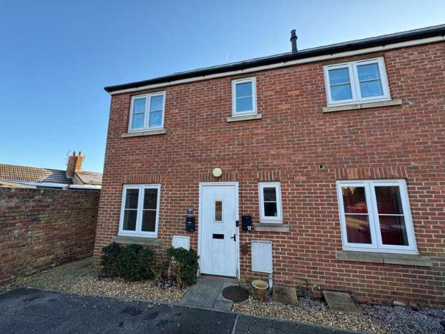 Maisonette for sale in Kingsdown, Swindon