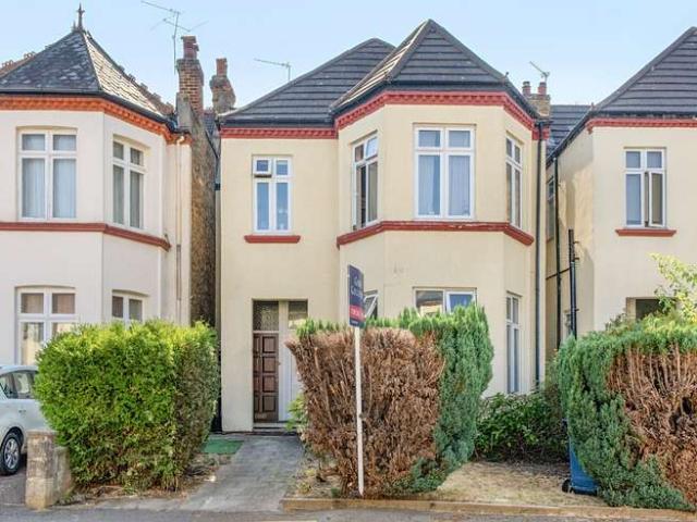 Maisonette for sale in Greenhill, Greater London