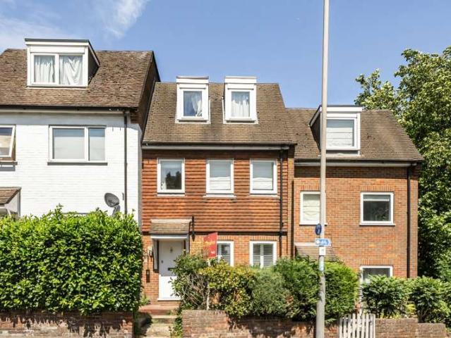 Maisonette for sale in Chesham