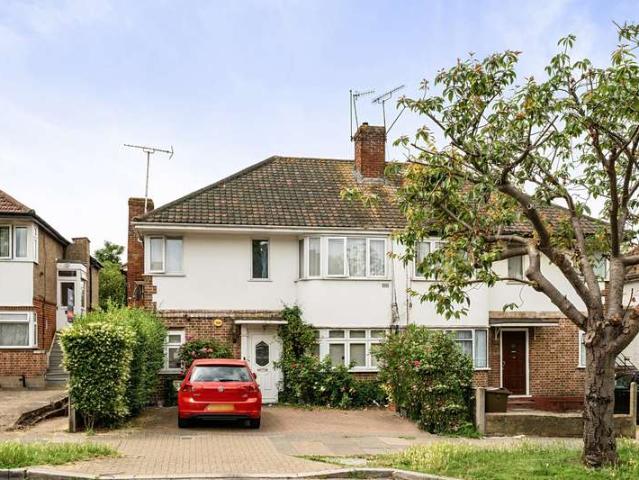 Maisonette for sale in Greater London
