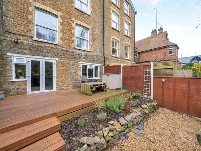 Maisonette for sale in Binscombe, Fole