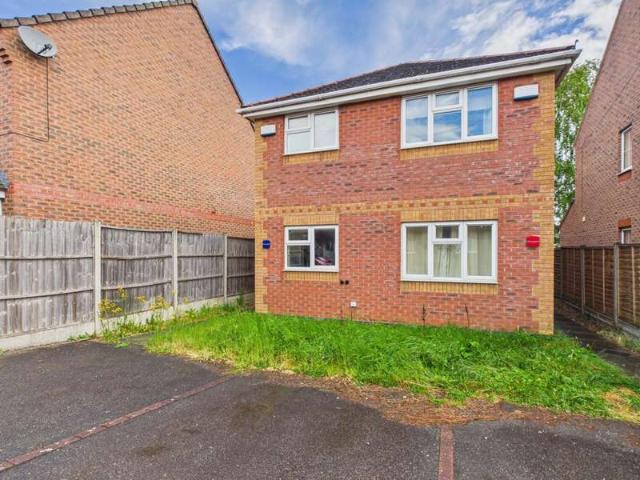 Maisonette for sale in Barton, Leicestershire