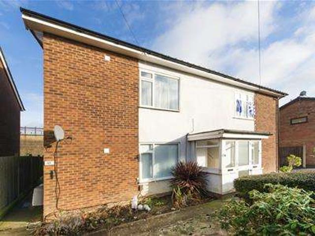Maisonette for rent in Greater London