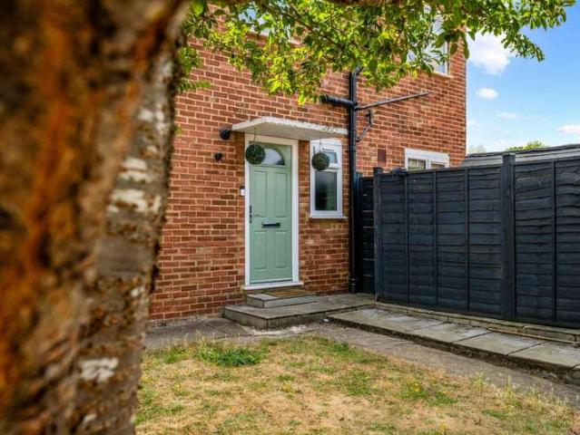 Maisonette for sale in West Ewell, Ewell
