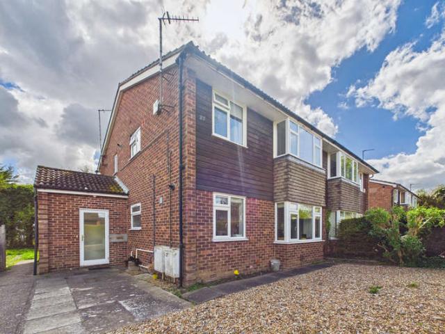 Maisonette for sale in Arbury, Cambridgeshire