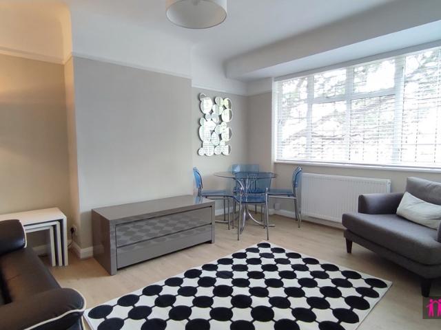 Apartment for rent in London Borough of Merton, Greater London