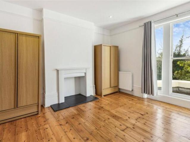 Maisonette for rent in West Norwood, Greater London